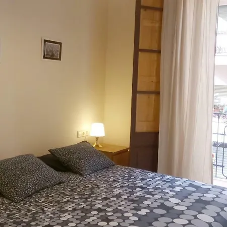 Homestay Double & Balcony *